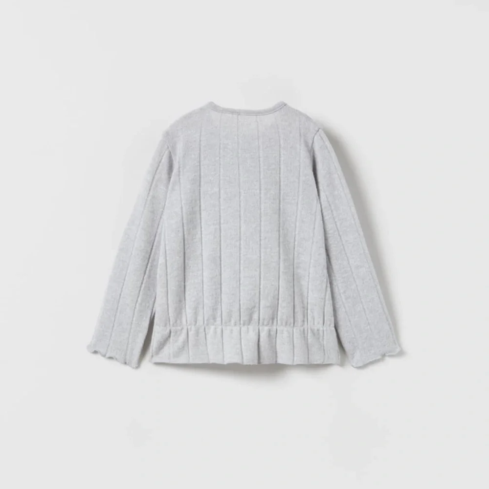 Zara round neck